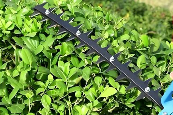 園林籬笆機(jī)刀片價格如何？在幾十到幾百元不等！ 圖1